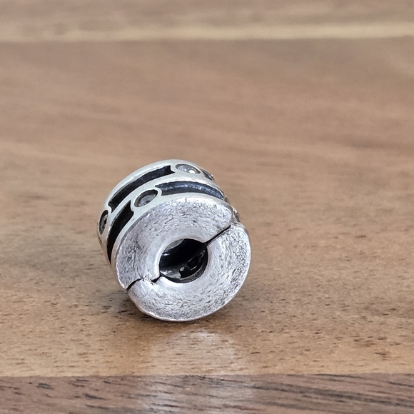 Pandora Silver and Black Clip Bead With CZ Sterling Silver - Picture 2 of 3